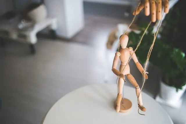 Konformizm – co to jest?